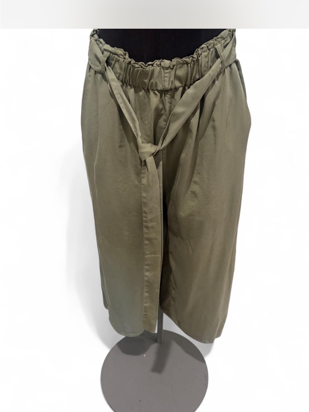J Robert’s  Olive Drawstring Waist Pants
